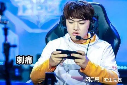 娱乐吃瓜连麦互动,连麦互动，揭秘明星幕后故事